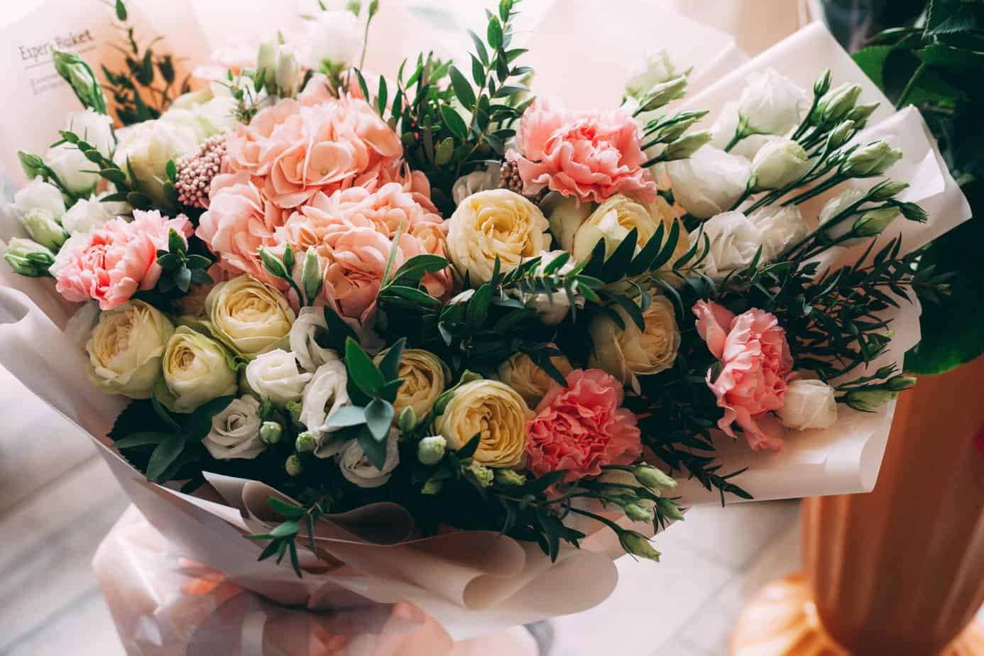 How to Choose the Perfect Flower Bouquet for Your Loved One?
