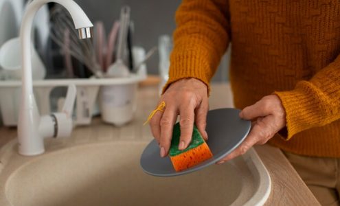 Maximizing kitchen cleanliness with pot scrubbing brushes: A comprehensive guide